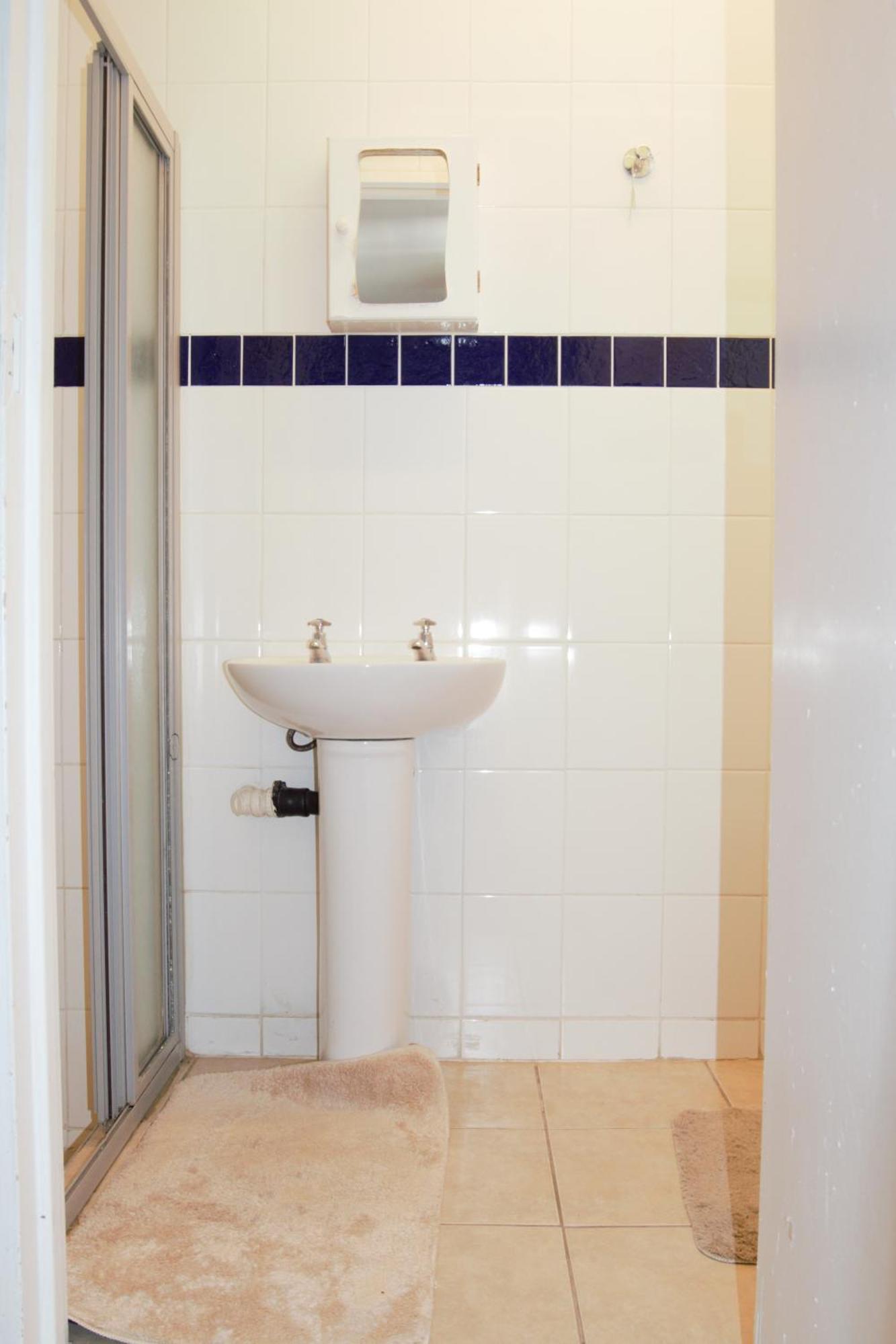 53 Oceanic Apartment *